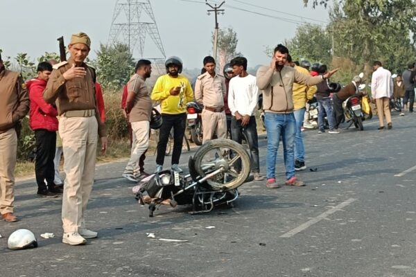 दो बाइक की टक्कर में एक की मौत, दूसरा घायल