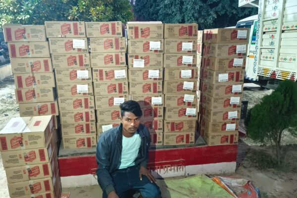 श्रीपुर थाना क्षेत्र में बड़ी मात्रा में विदेशी शराब बरामद, तीन गिरफ्तार