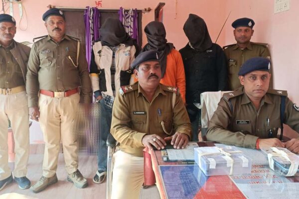 24 घंटे में लूटकांड का सफल उद्भेदन, तीन मुख्य अभियुक्त गिरफ्तार