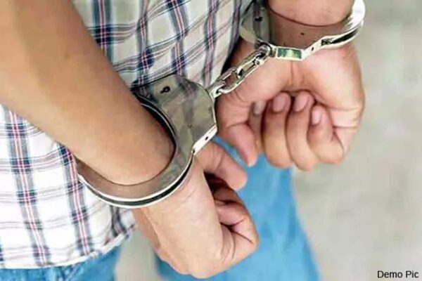 हत्या के प्रयास के तीन आरोपित गिरफ्तार