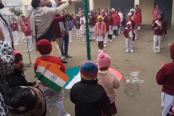 गणतंत्र दिवस पर मानव भारती इंटरनेशनल स्कूल में भव्य आयोजन