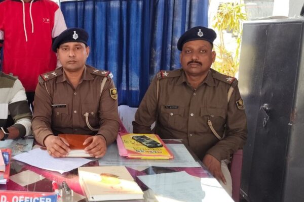 10 हजार का इनामी कुख्यात शराब माफिया गिरफ्तार