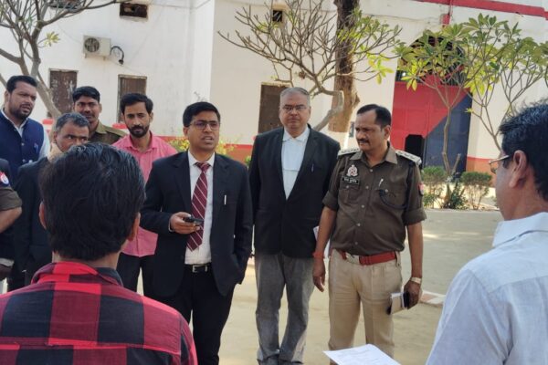 जिला कारागार का औचक निरीक्षण, बंदियों की चिकित्सीय देखभाल में न हो लापरवाही