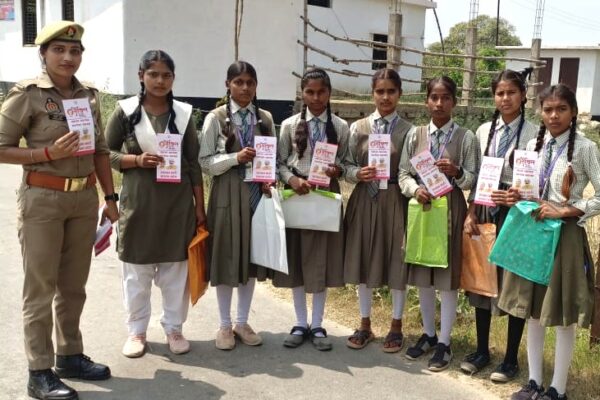 ‘मिशन शक्ति फेज-05’ के तहत पुलिस ने महिलाओं और बालिकाओं को किया जागरूक