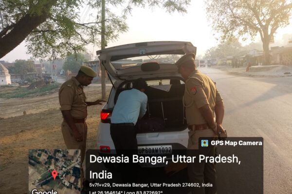 देवरिया पुलिस ने मार्निंग वॉकर चेकिंग अभियान के तहत 534 व्यक्तियों और 313 वाहनों की जांच की