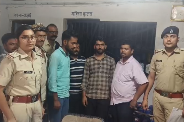 गोपालगंज में कुरियर गोदाम से 675 लीटर स्प्रिट जब्त, कुख्यात शराब माफिया समेत 4 गिरफ्तार