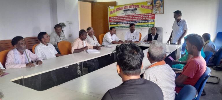 राजद की चौपाल में मतदाता सूची पुनरीक्षण पर जोर, तेजस्वी को मुख्यमंत्री बनाने की अपील