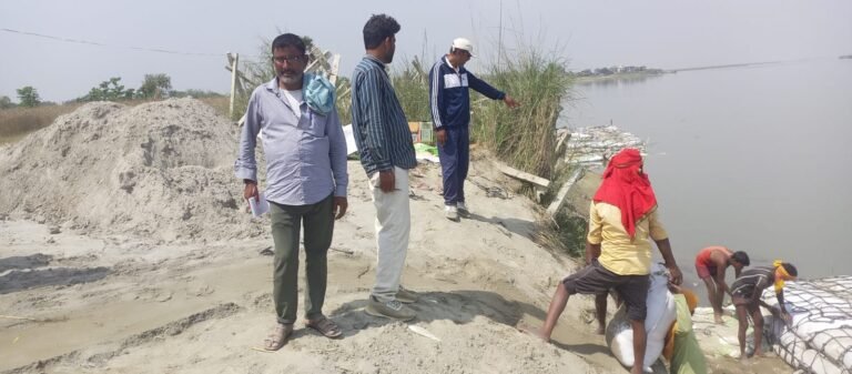गंडक नदी: कुचायकोट में तटबंध सुदृढ़ीकरण शुरू, कटाव और रिसाव से मिलेगी राहत